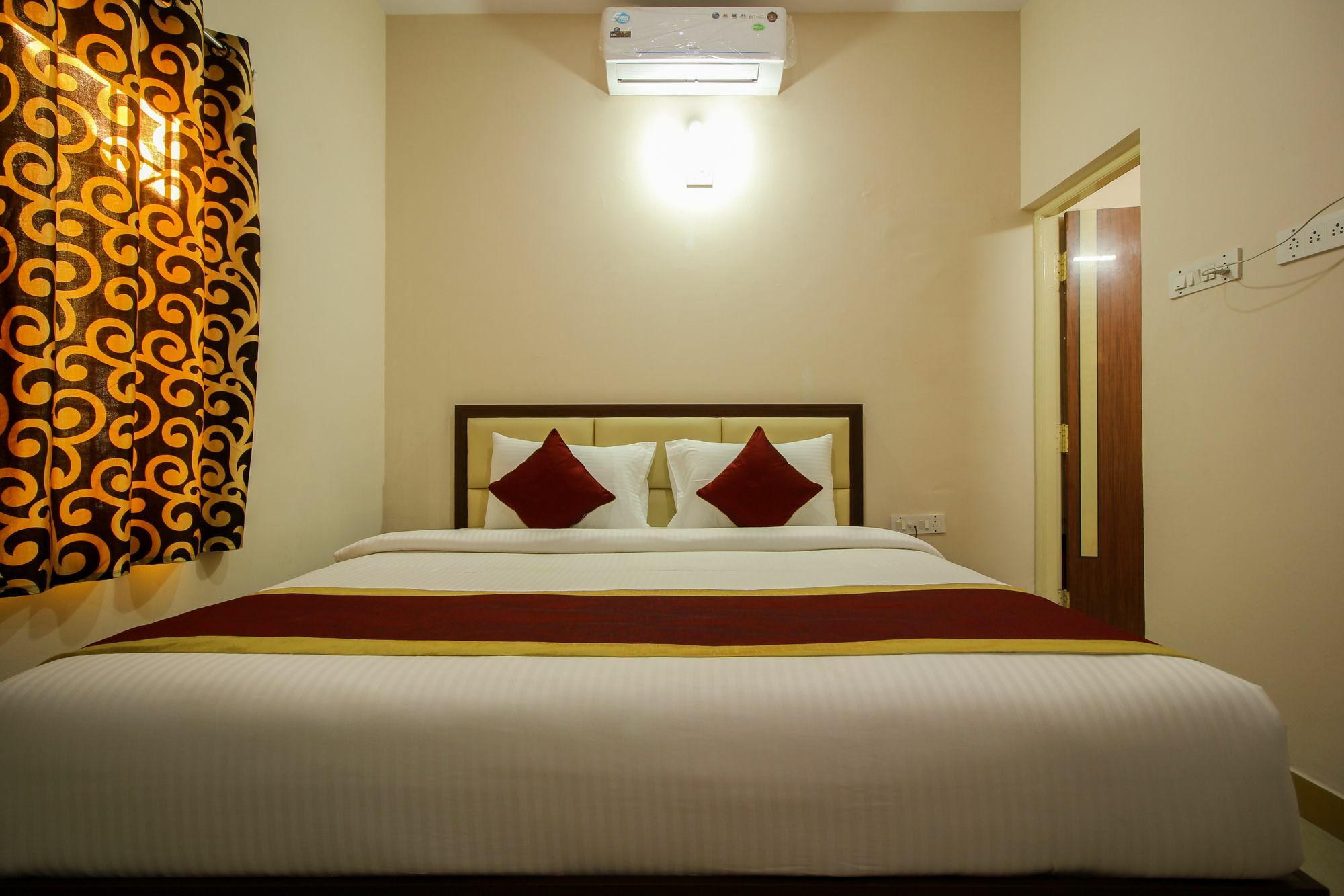 Oyo 8116 Park Inn Bengaluru Kültér fotó